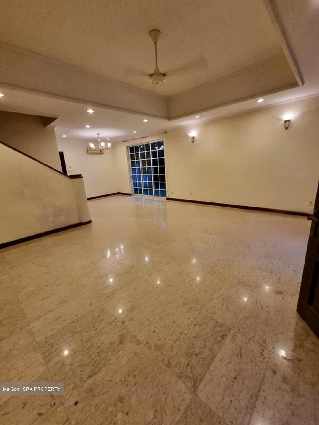 Mera Terrace (D16), Terrace #528274121